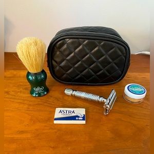 💥BRAND NEW Men’s Shaving Kit